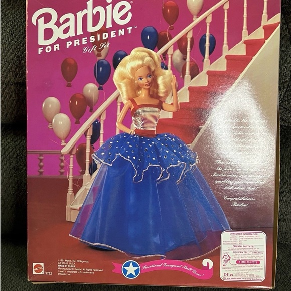 Vintage 1991 Limited Edition Mattel Toys R Us Barbie For President NIB - Picture 4 of 9